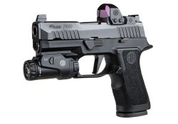 Новый фонарь FOXTROT1X от SIG Sauer FOXTROT1X весит всего 54 г.