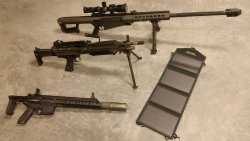 Портативная солнечная батарея SunJack Solar Charger и винтовки