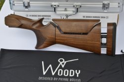 Новинки от фирмы Shoot-Off Анатомический приклад Woody и кейс
