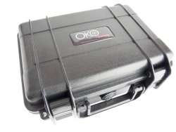 OKO Suisse: HD камера, укомплектованная набором объективов и крепежей Логотип OKO Suisse на упаковке