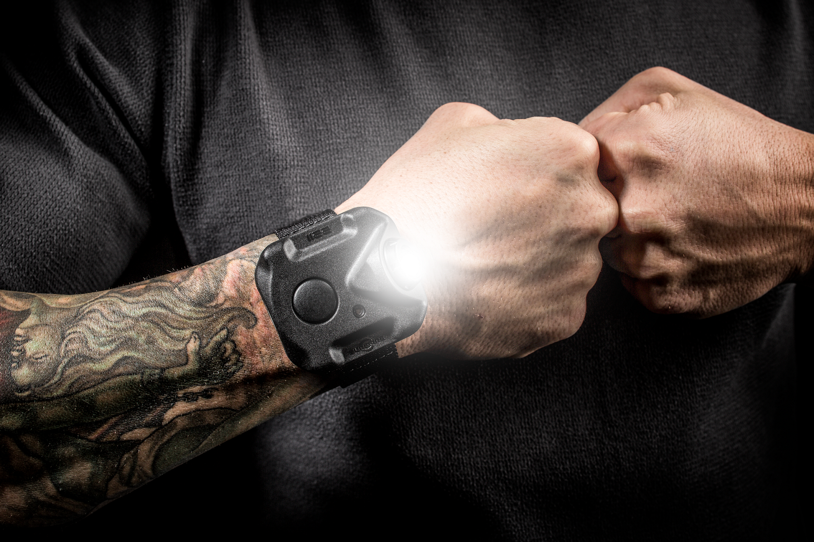 sure-fire: SureFire: наручные фонари 2211® WristLight