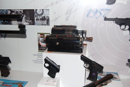 Посещение заводского музея фирмы Carl Walther Счетные машины, электромеханические калькуляторы Walther