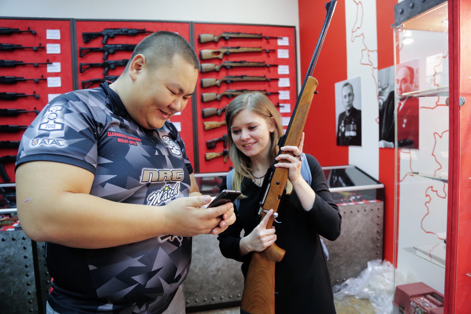 kultura: ООО «Молот-Оружие»: открытие фирменного магазина в Москве.