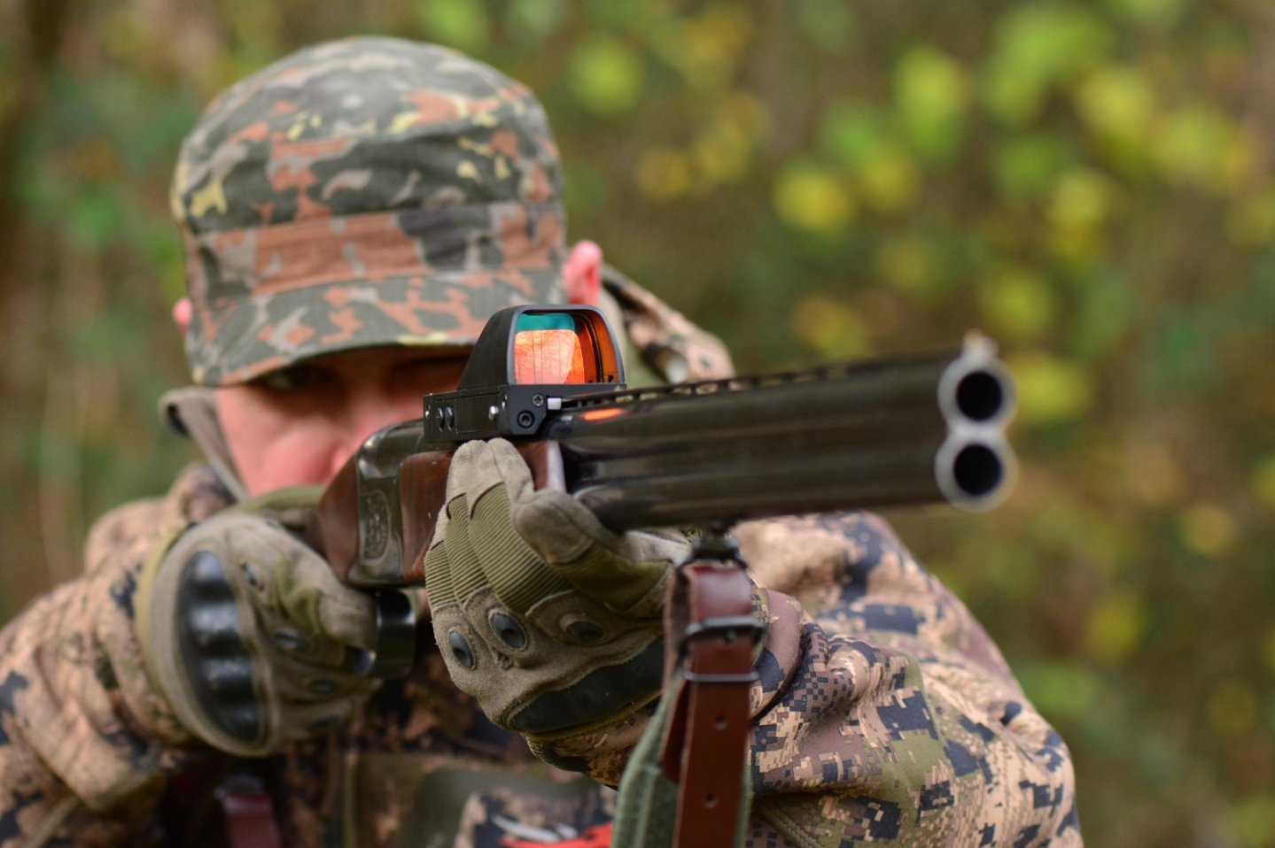 Коллиматорный прицел TargetRing на гладкоствольныом ружье