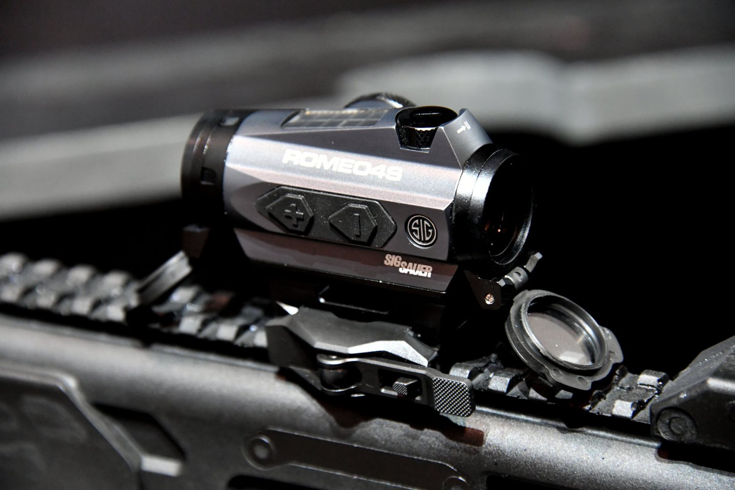 SIG Sauer Electro Optic: серия оптики ROMEO на пути к успеху Коллиматорный прицел SIG Sauer Electro Optics ROMEO 4 S
