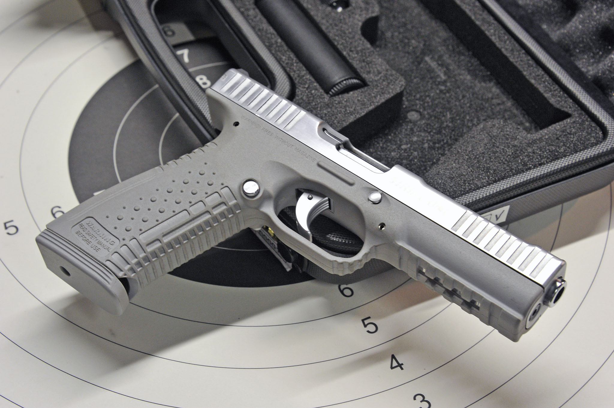 arsenal-firearms: Пистолет "Arsenal Firearms Strike One" добрался до США arsenal-firearms: Пистолет "Arsenal Firearms Strike One" добрался до США