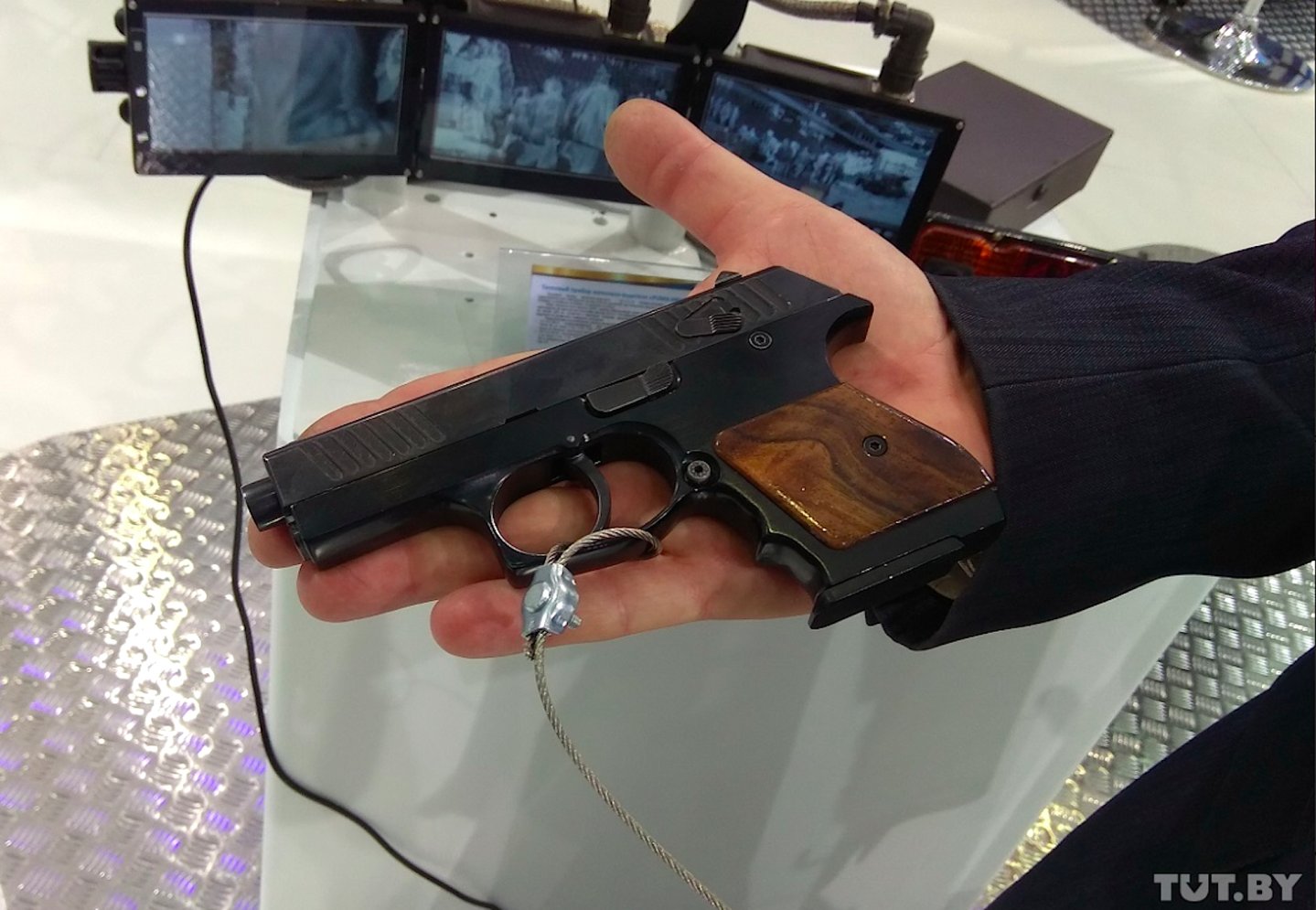 Сверхкомпактный пистолет ПСНВ от «Белспецвнештехника»