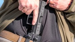 Компактные пистолеты Beretta APX Centurion и Compact Модель Compact