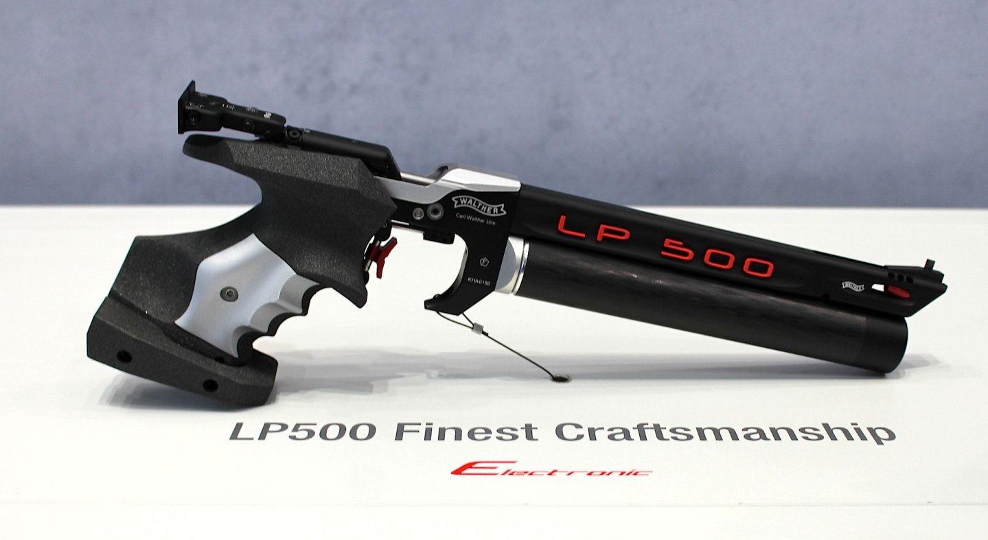 Новый пневматический пистолет LP500 Finest Craftsmanship, вид справа