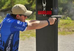 FN FNS-9 Competition FN FNS-9 Competition