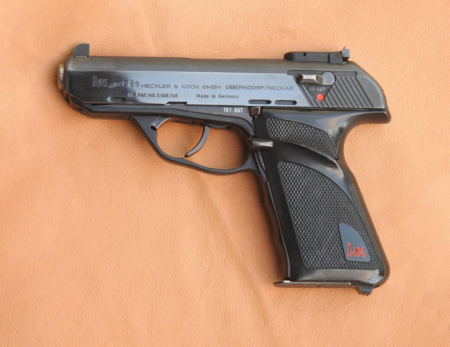Ранняя версия Heckler & Koch P9S.