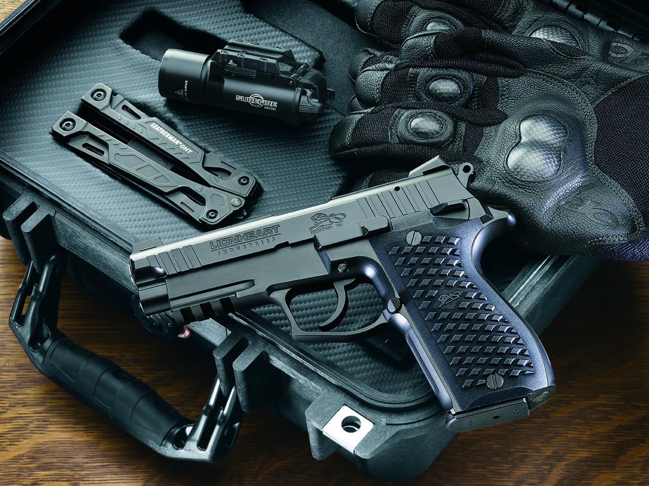 pistolety: Линия пистолетов Lionheart Industries