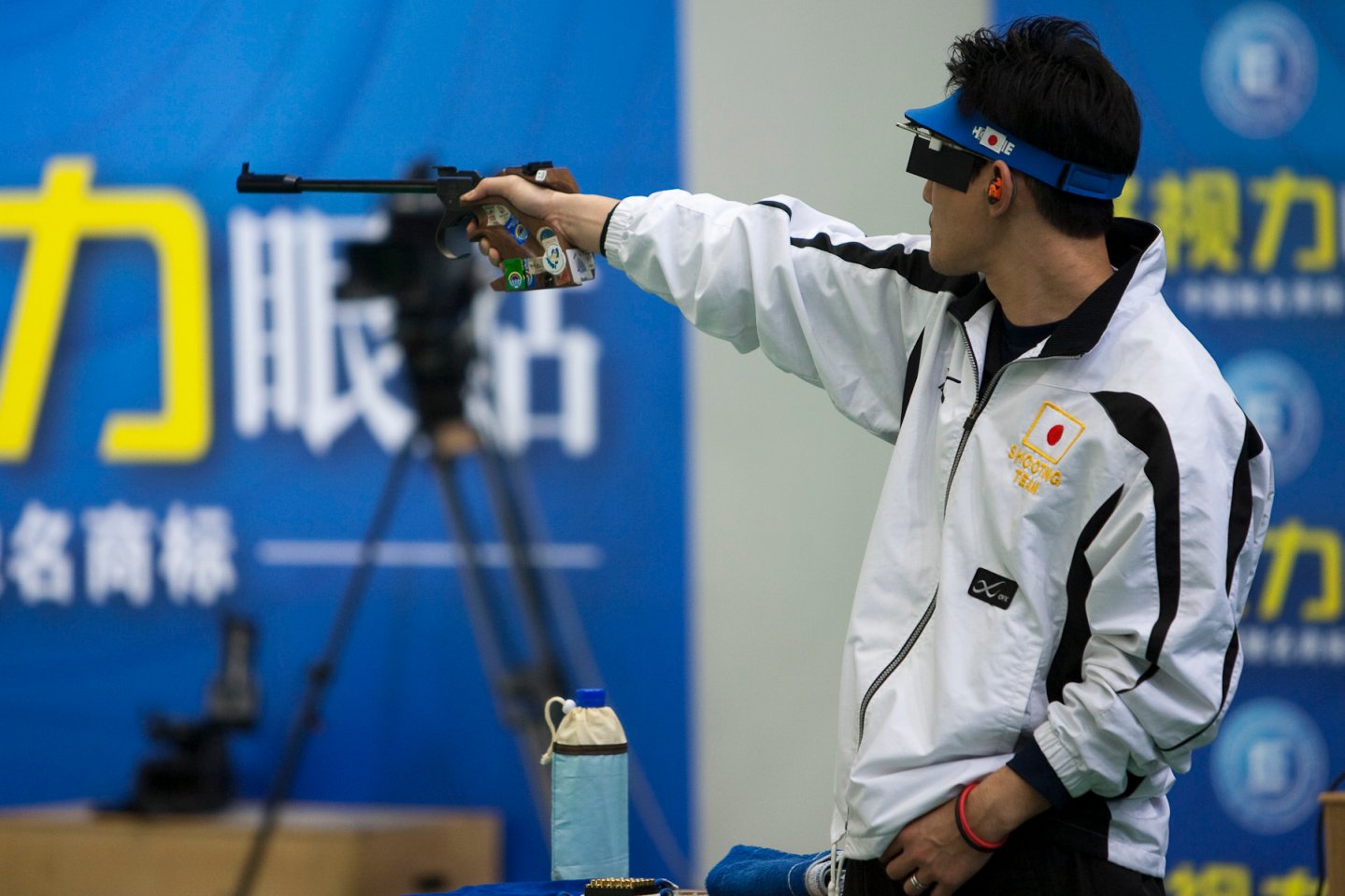 Произвольный пистолет: быть или не быть? Среди спортсменов стрельба из произвольного пистолета считается "королевской дисциплиной"