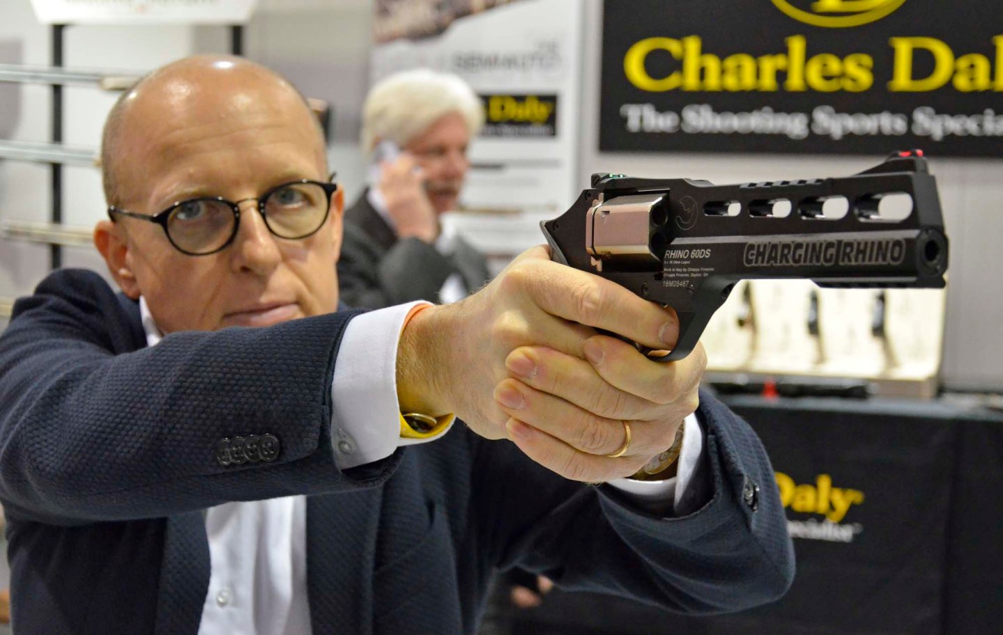 Револьвер Armi Chiappa White Rhino 30 DS Револьвер Armi Chiappa White Rhino 30 DS на стенде компании