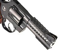 Мушка револьвера калибра .357 модели Korth Ranger 