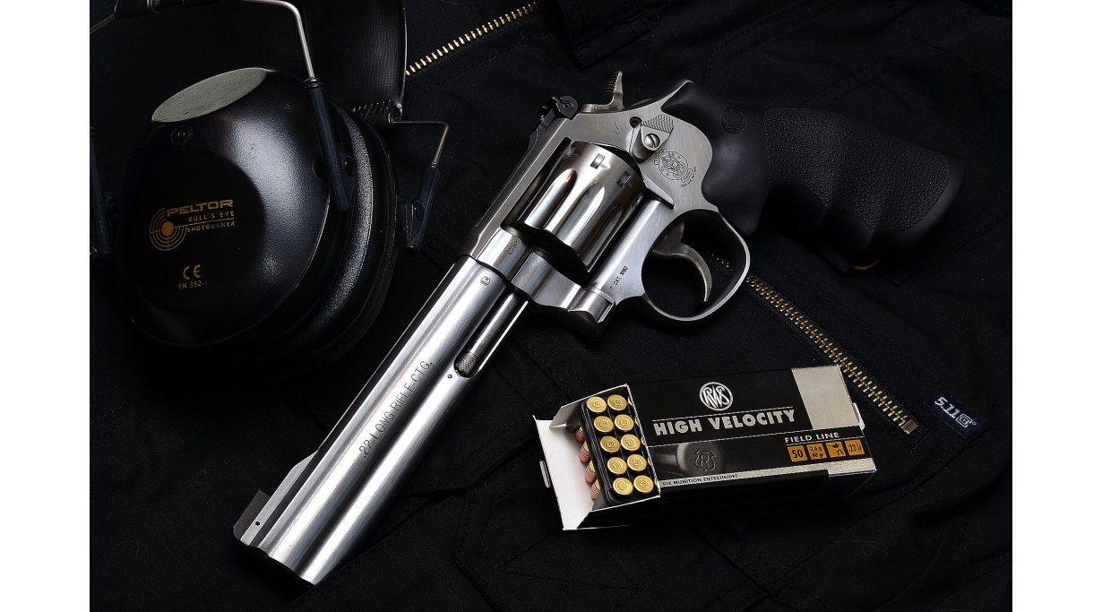 Smith & Wesson 617 