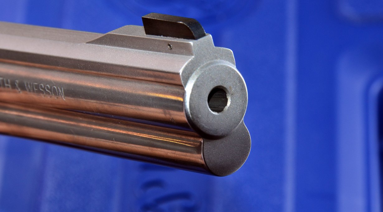 Smith & Wesson 617 
