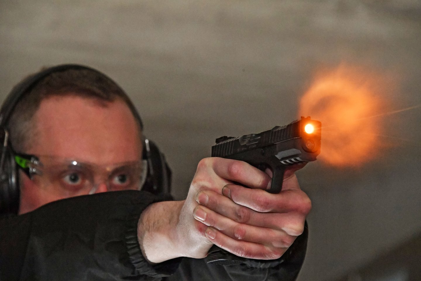 Пистолет STRYK B от компании Arsenal Firearms скоро появится на рынке ЕС Пистолет STRYK B от компании Arsenal Firearms на IWA 2017