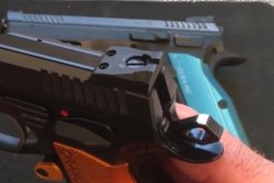 Тест: CZ Shadow 2 Orange – новый топовый соревновательный пистолет от CZ Прицельные приспособления остались без изменения - такие же как и у стандартной модели