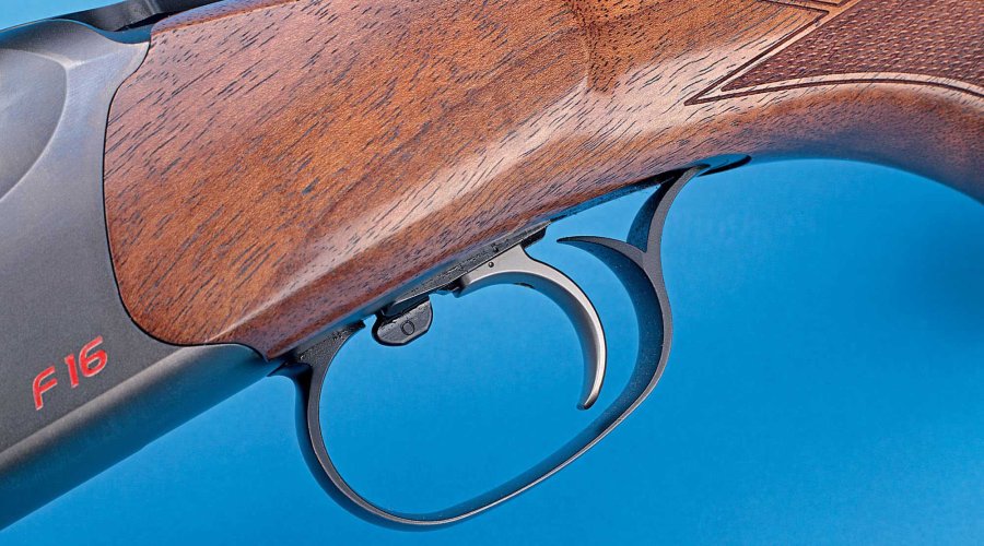 Тест: Ружья для спортинга Beretta в сравнении с Blaser и Browning Селектор стволов ружья Beretta F16 Sporting