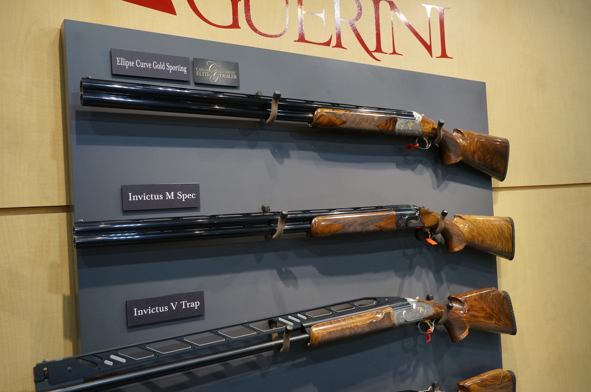 caesar-guerini: Caesar Guerini Invictus: "Так победим!"