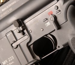 Heckler & Koch MR223  Heckler & Koch MR223