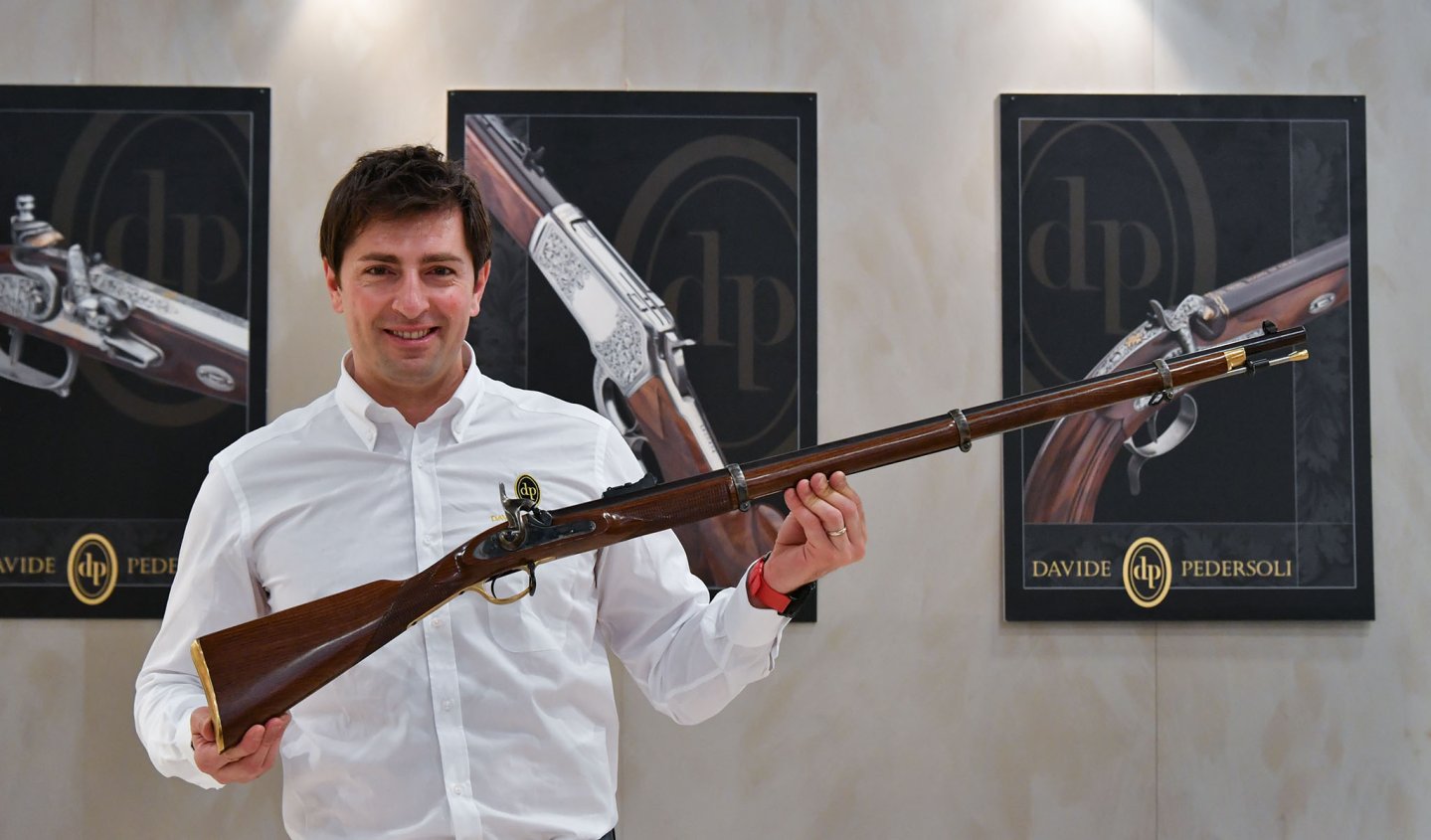Винтовка Pedersoli Whitworth калибра .451 Стефано Педерсоли (Stefano Pedersoli) представил свой новый карабин Whitworth