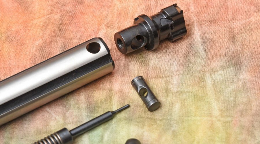 Sabatti Saphire Carbon в версиях Tactical и Varmint Затвор винтовки Sabatti Saphire Carbon