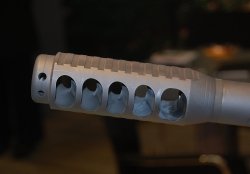 SAI: сверхкомпактная антиснайперская винтовка CSR-50 калибра .50 BMG. Дульный тормоз